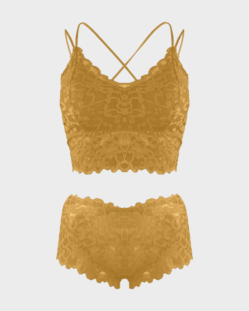 Conjunto Romántico de Bralette y Panty de Encaje